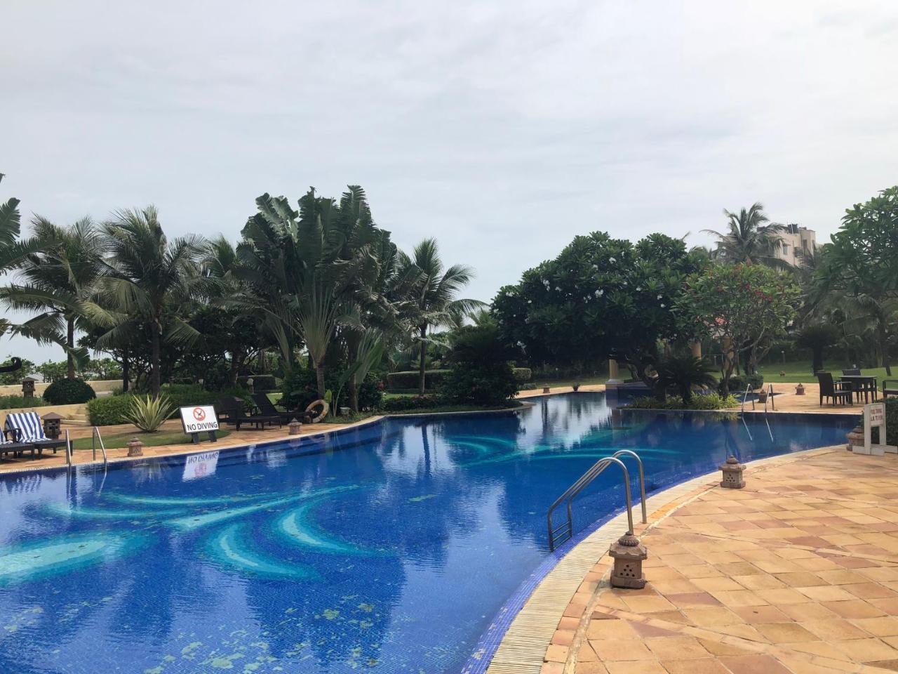 The Hans Coco Palms Puri Bagian luar foto